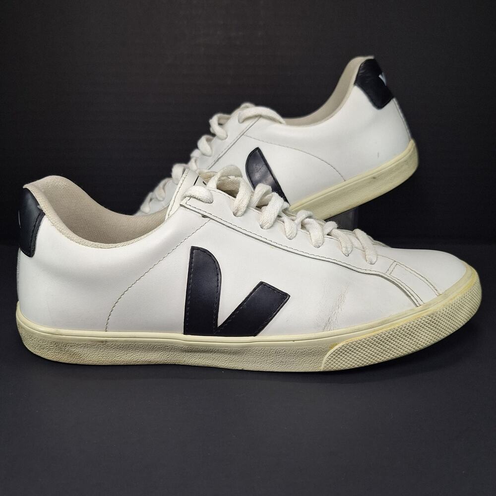 Veja Esplar Leather Womens 9 EU 40 White Black EO0200005A Casual Shoes Sneakers